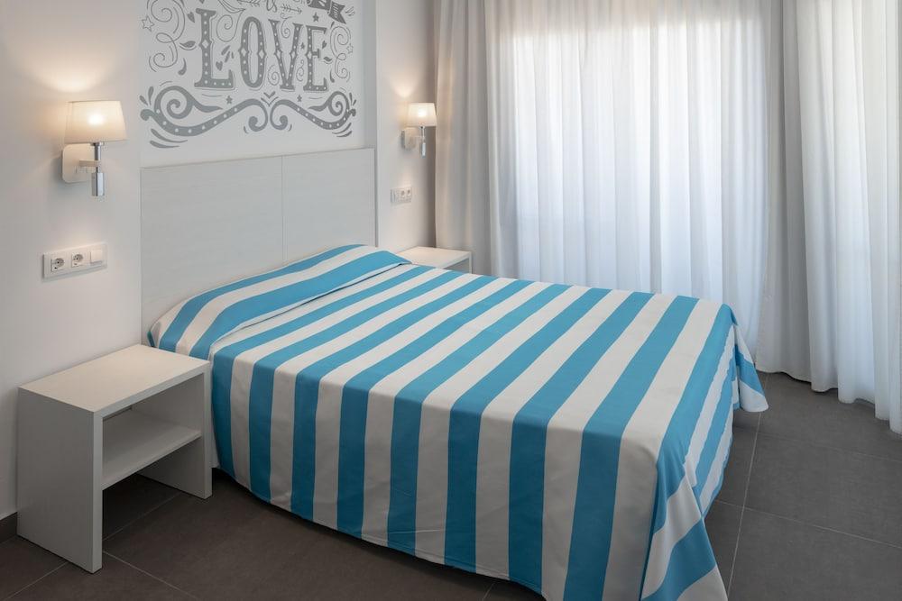 Hotel Sorra Daurada Splash Малграт де Мар Екстериор снимка
