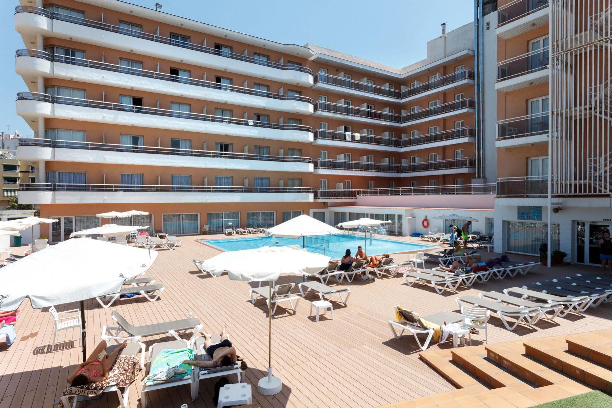 Hotel Sorra Daurada Splash Малграт де Мар Екстериор снимка
